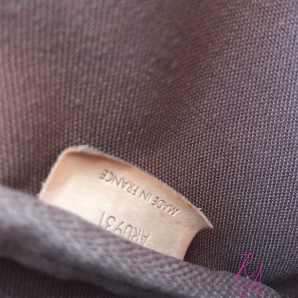 ❗️SOLD Saumur 30 Louis Vuitton - Picture 13 of 14